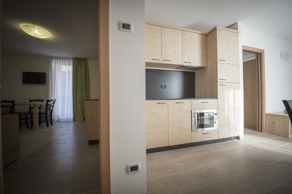 Aparthotel Dolomites Living&Relax Commezzadura Εξωτερικό φωτογραφία